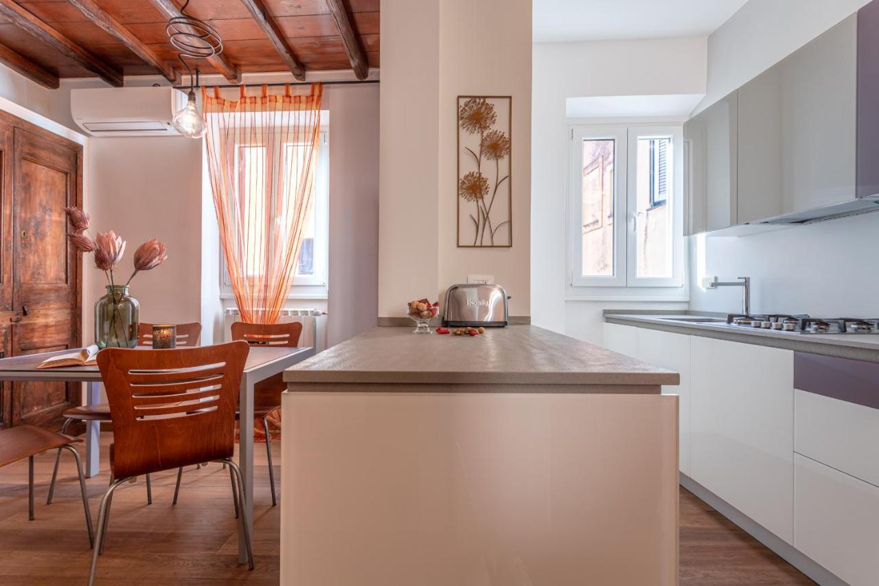 Emma - Lovely Suite In Trastevere Ρώμη Εξωτερικό φωτογραφία